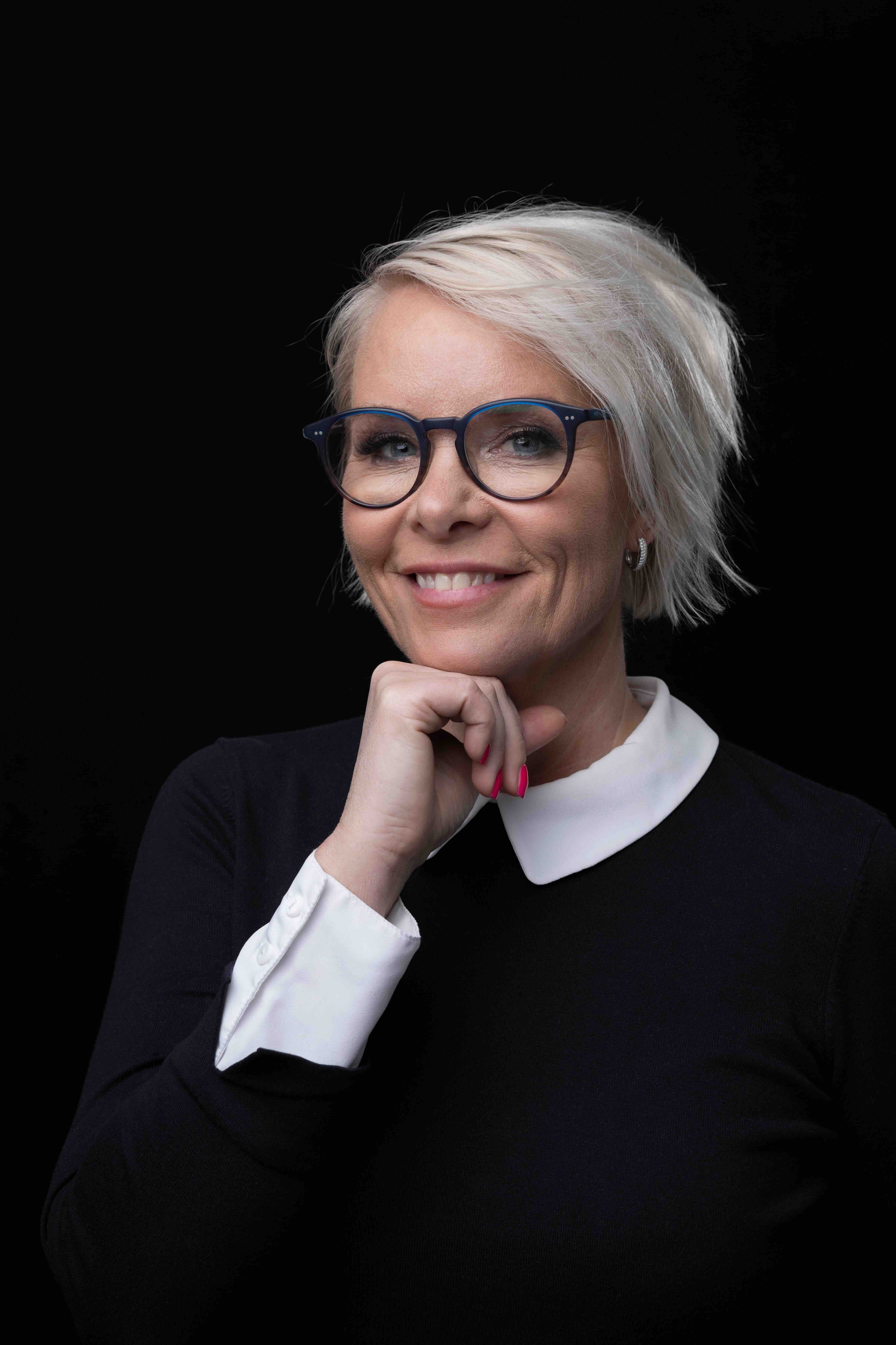 Lecture with the renowned Mia Törnblom.